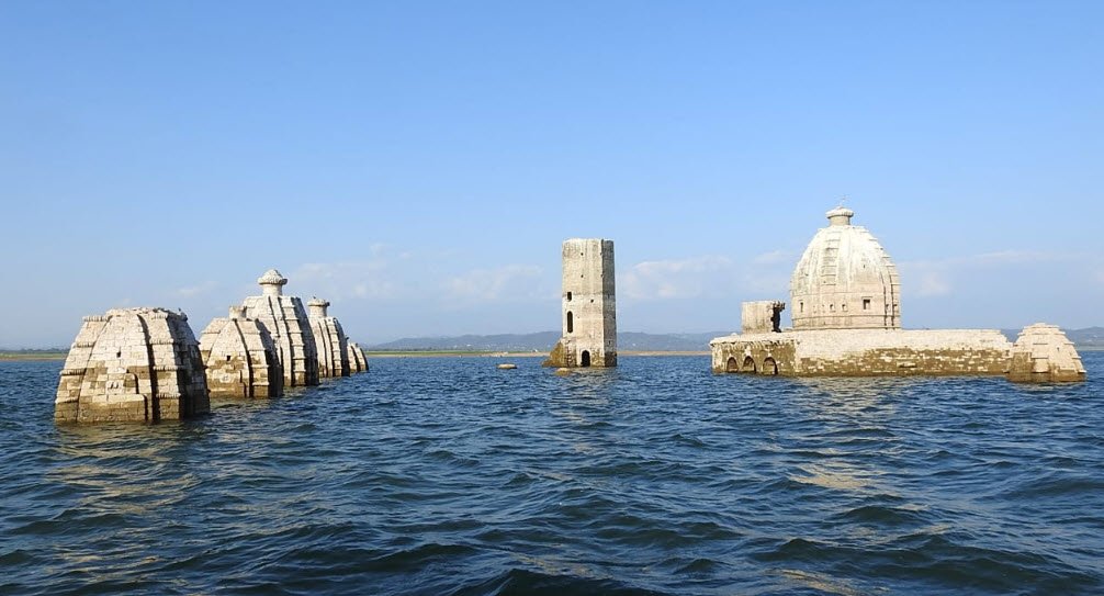 Pong Dam Lake